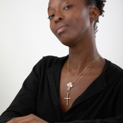 Halsketten Silber Zirkonia Silberne Halskette mit mehreren Zirkonia – Kreuz – 27×20 mm – 45 + 5 cm – vergoldet und rhodiniert