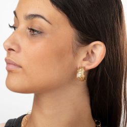 Boucles D'Oreilles Acier Zircone Boucles d'oreilles plumes en acier inoxydable et zircone - Demi-créoles - 27 mm - Or et acier inoxydable