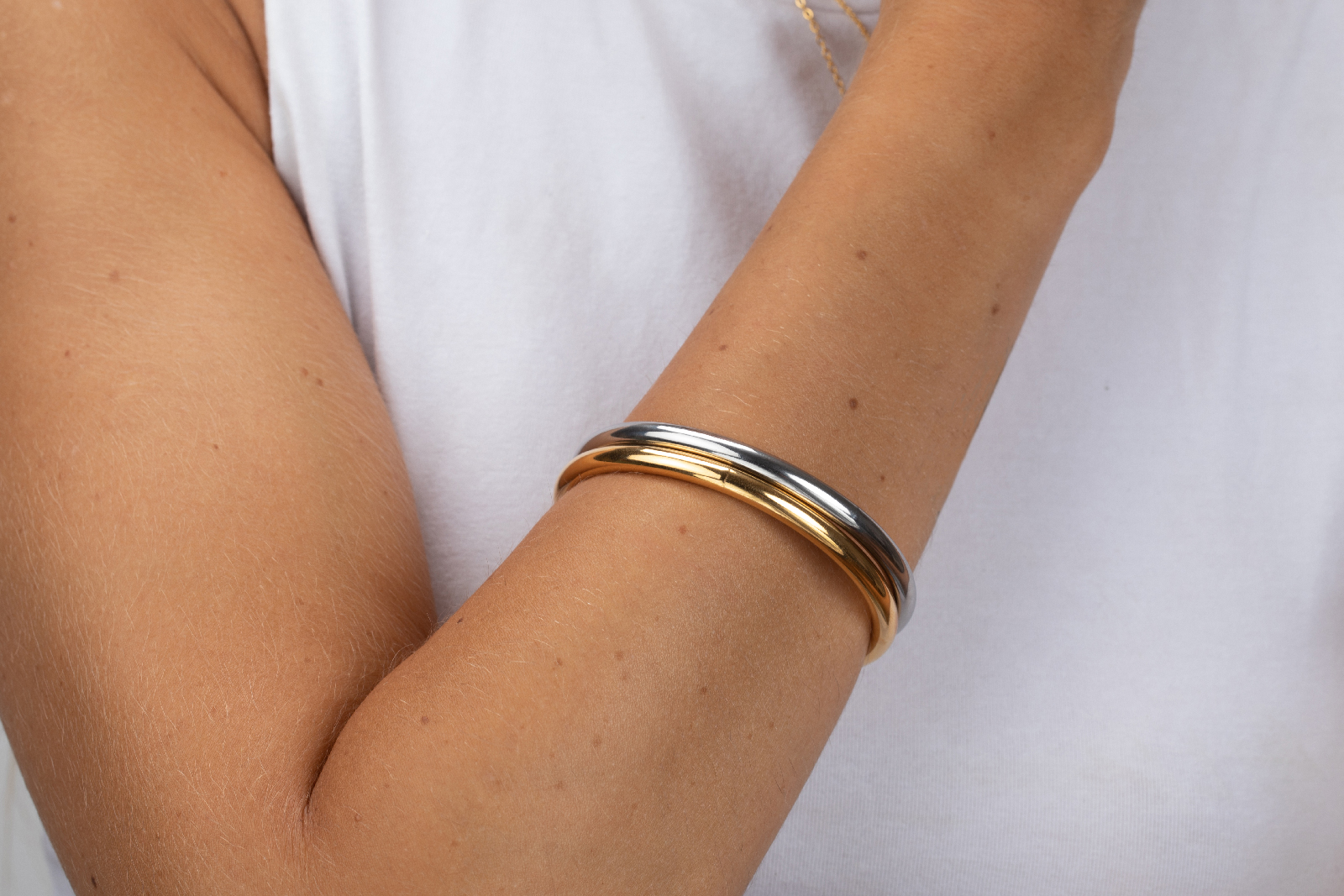 Jewels Galaxy Bangle Bracelets and Cuffs : Buy Jewels Galaxy Gold-Toned Gold  Plated Bracelets (Set of 4) Online | Nykaa Fashion